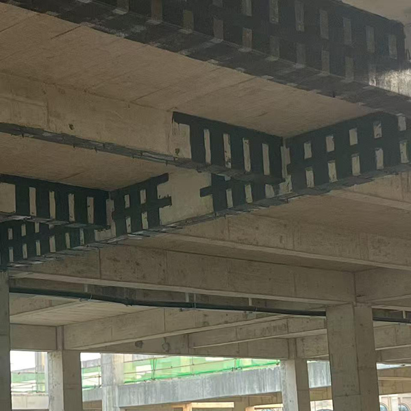 碳纖維加固梁